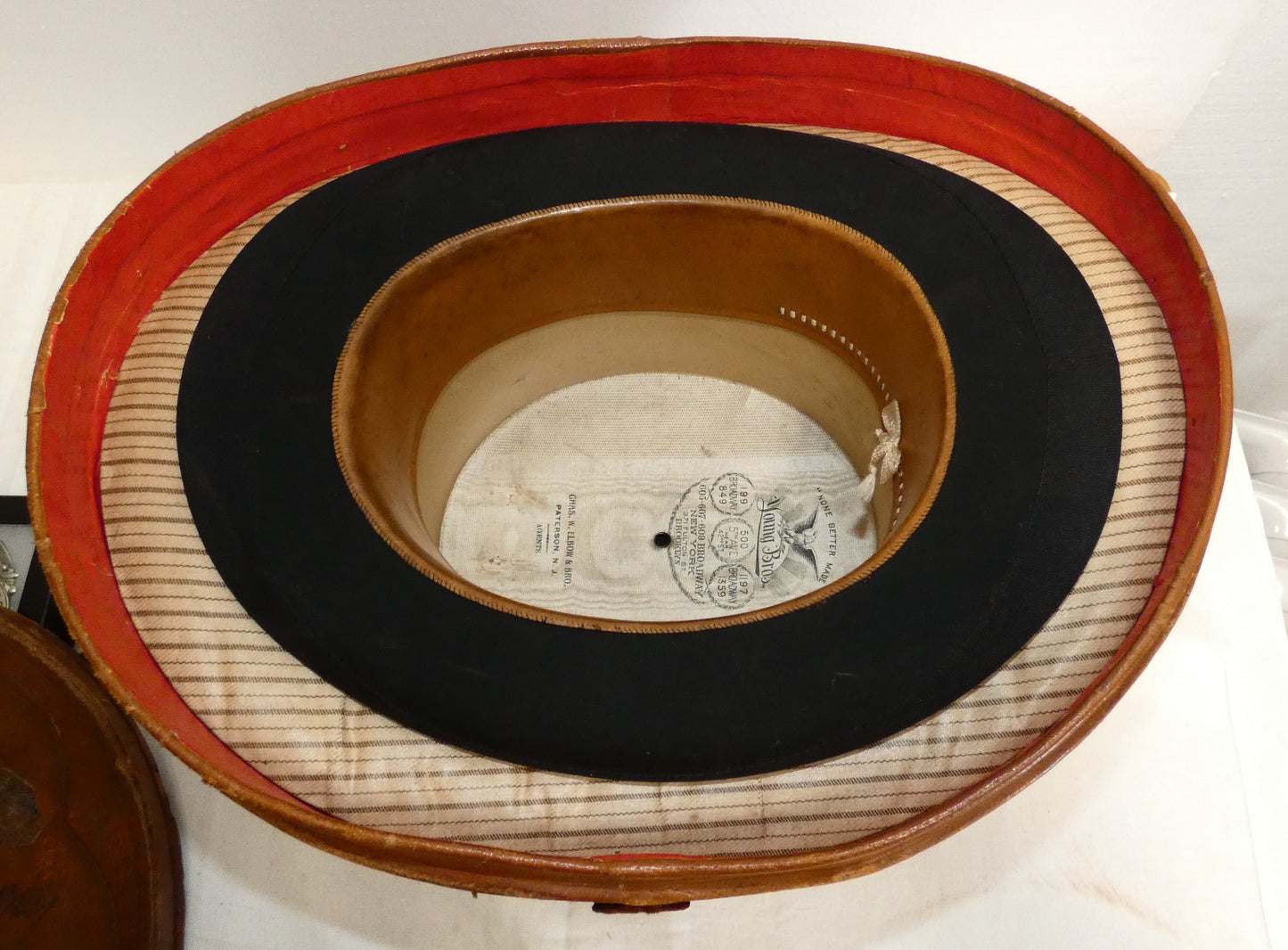 Top Hat Beaver with Leather Case Young Bros NY
