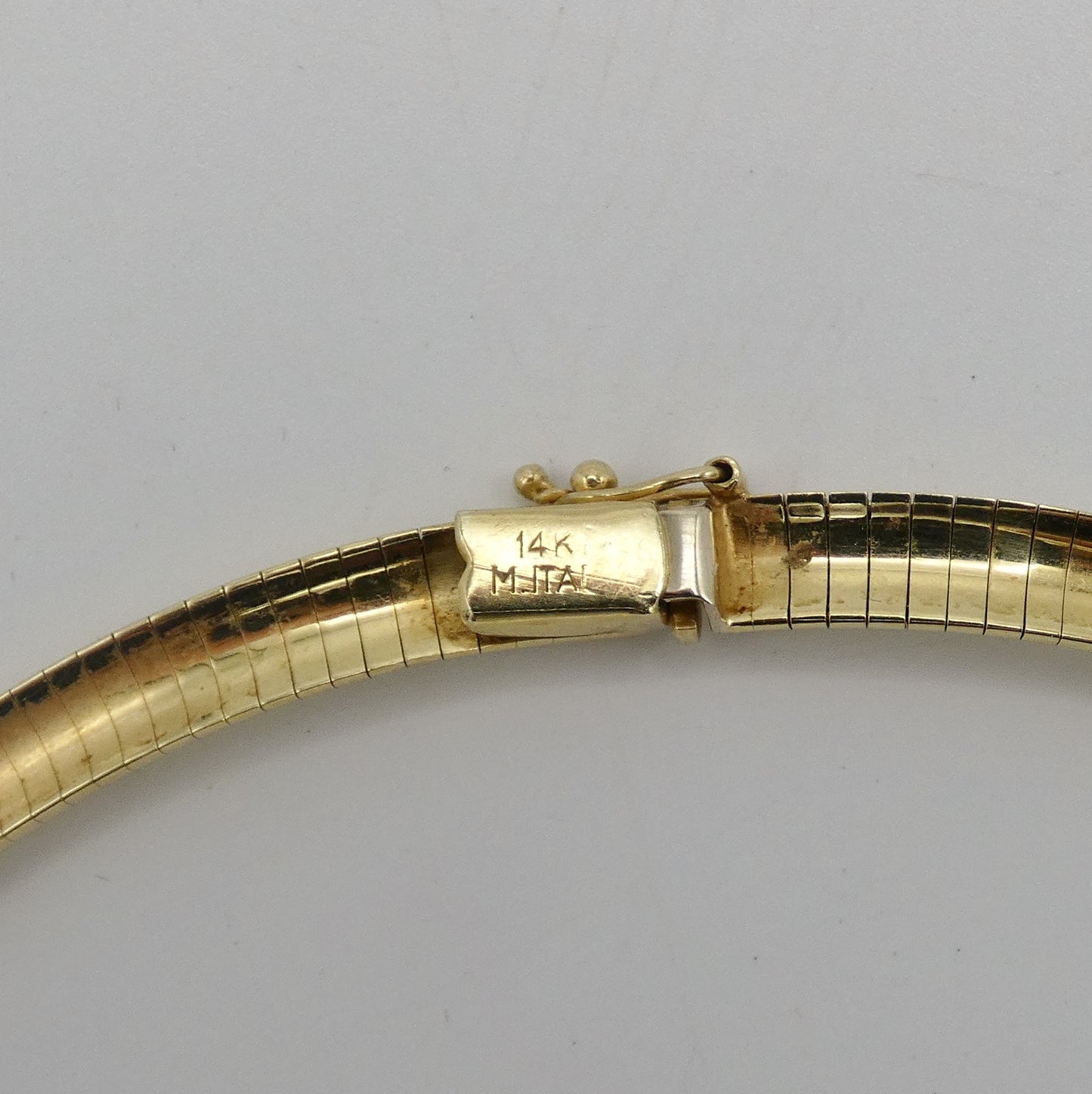 14K Gold Gator on 14K Omega Necklace