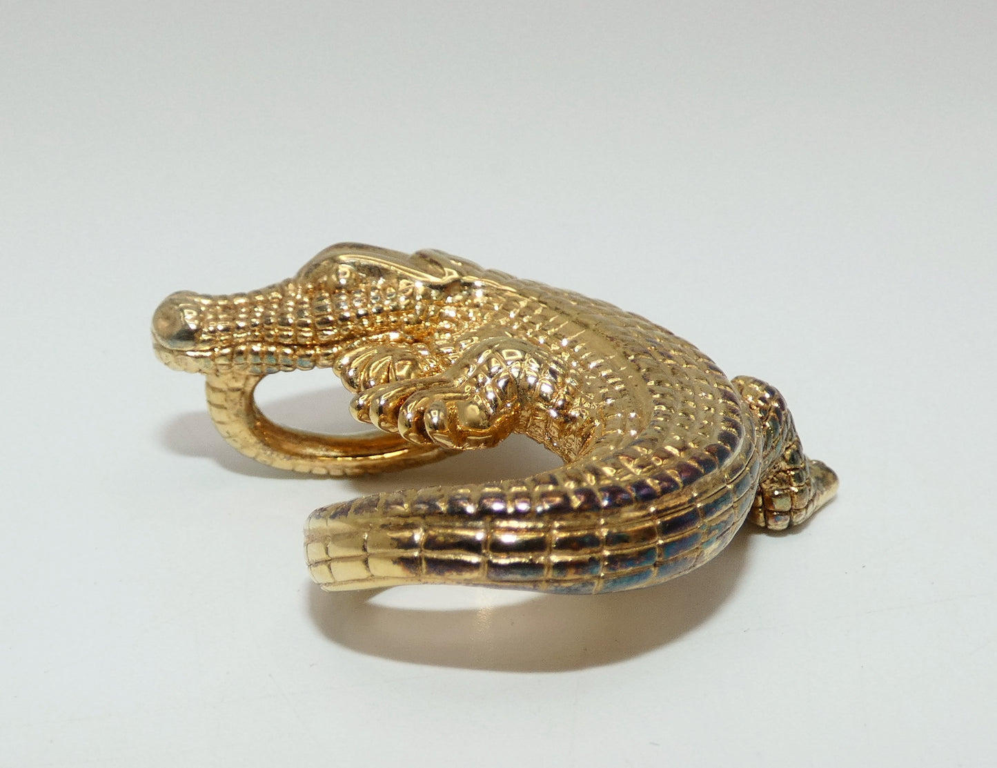 14K Gold Gator on 14K Omega Necklace