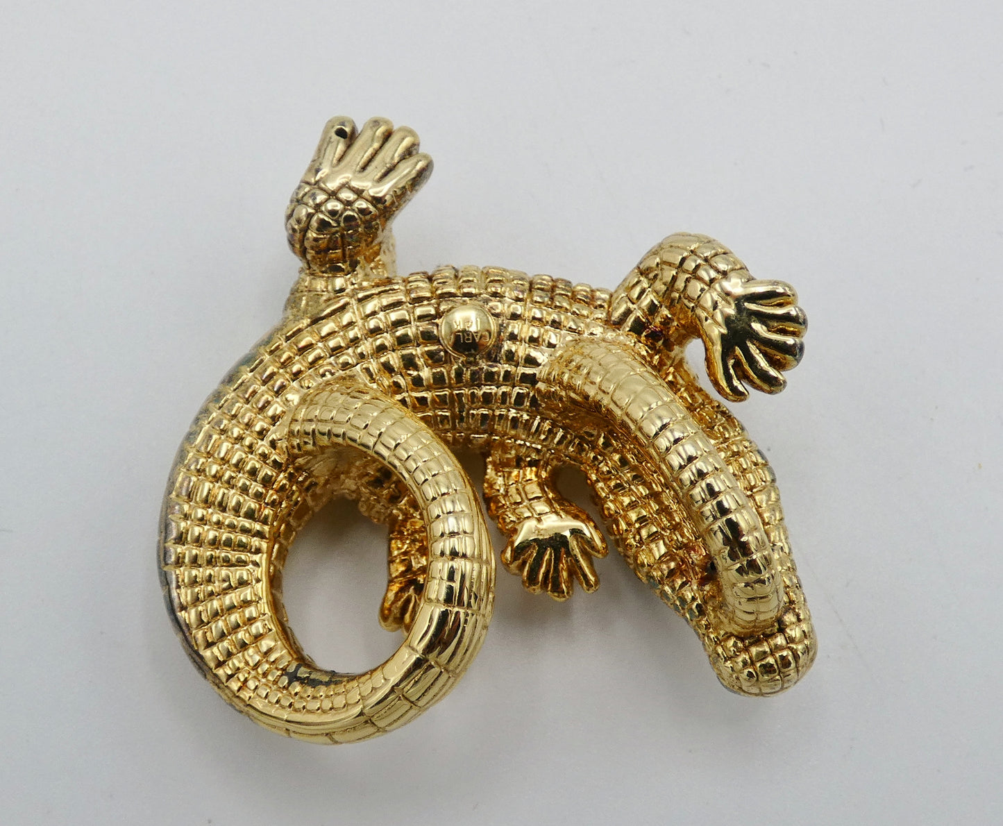 14K Gold Gator on 14K Omega Necklace
