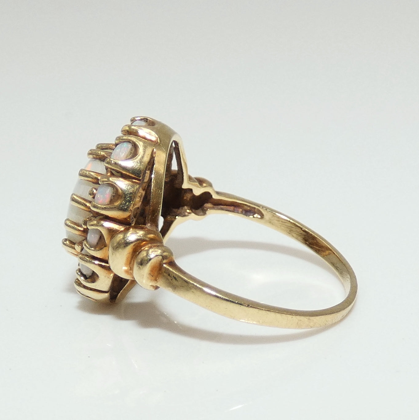 10K Gold Opal Ring