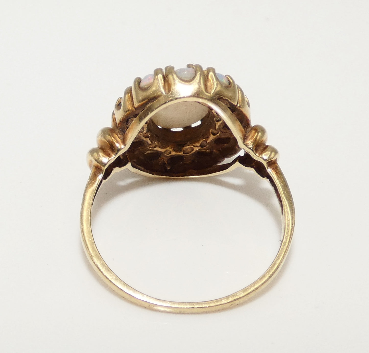 10K Gold Opal Ring