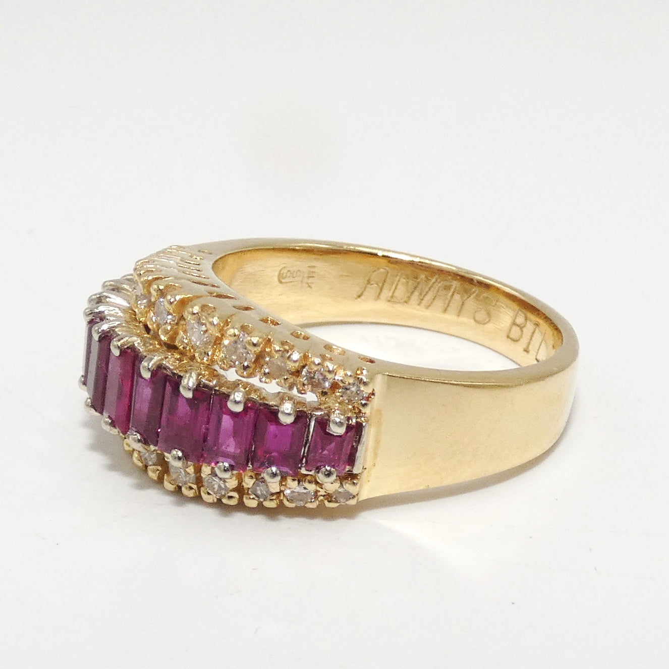14K Gold Ruby & Diamond Ring