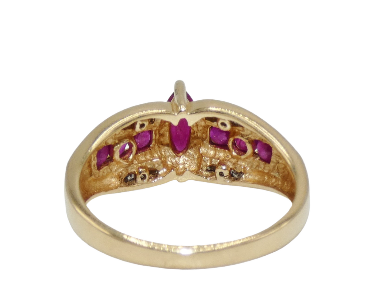 14K Gold Ruby & Diamond Ring