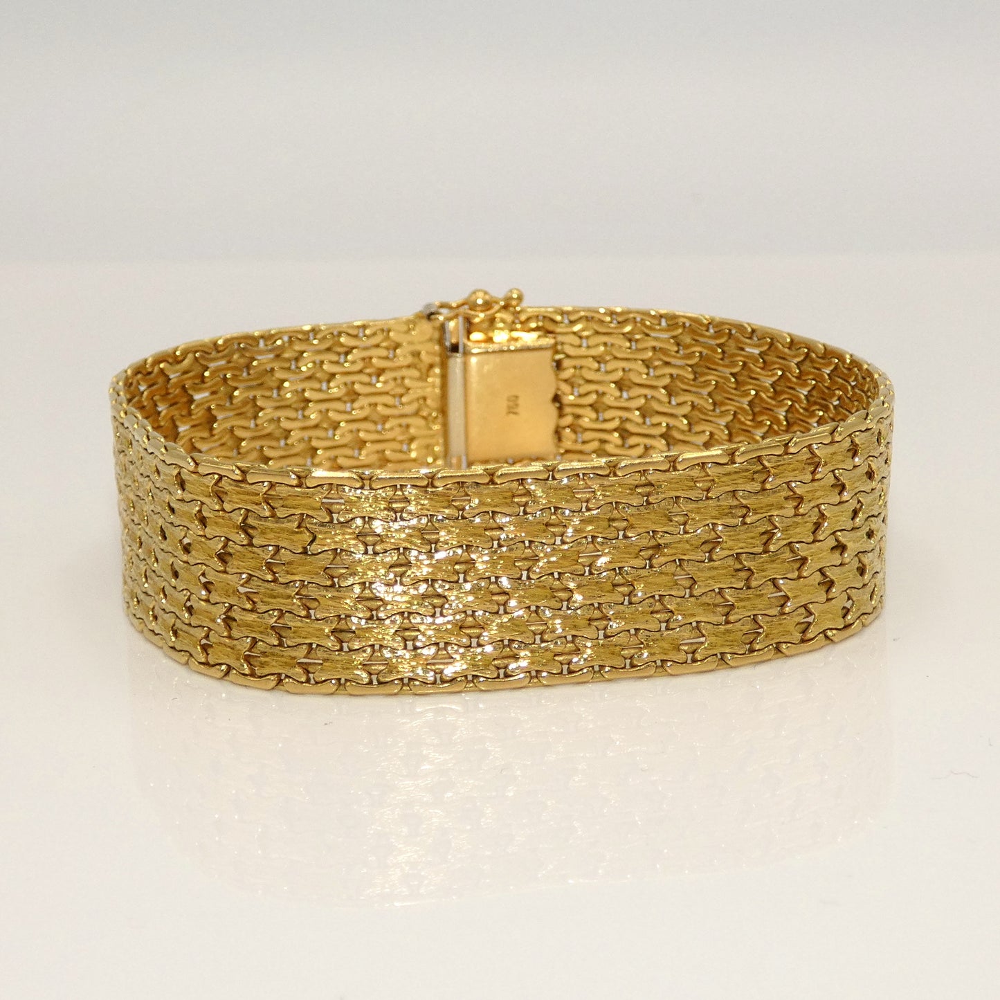 18K Gold Bracelet