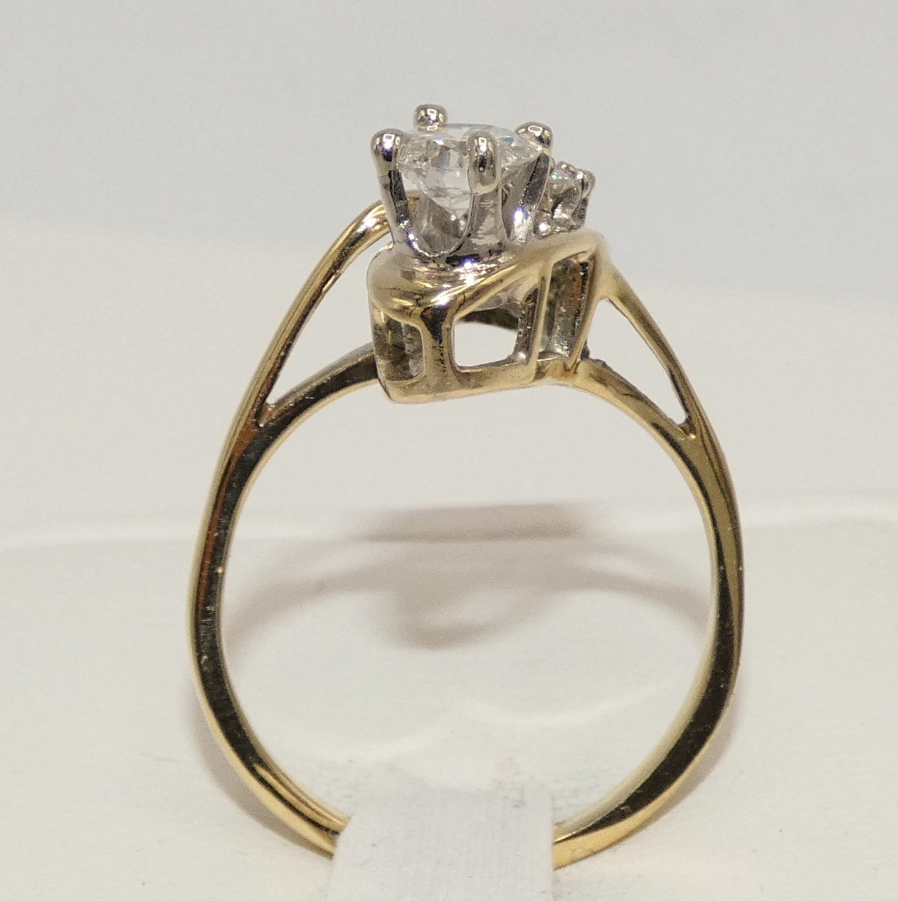 14K Gold Multi Diamond Ring