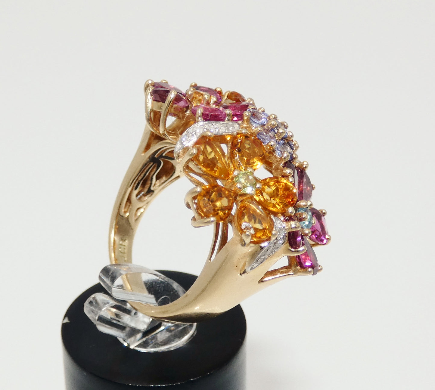 14K Gold Floral Multi Stone Ring