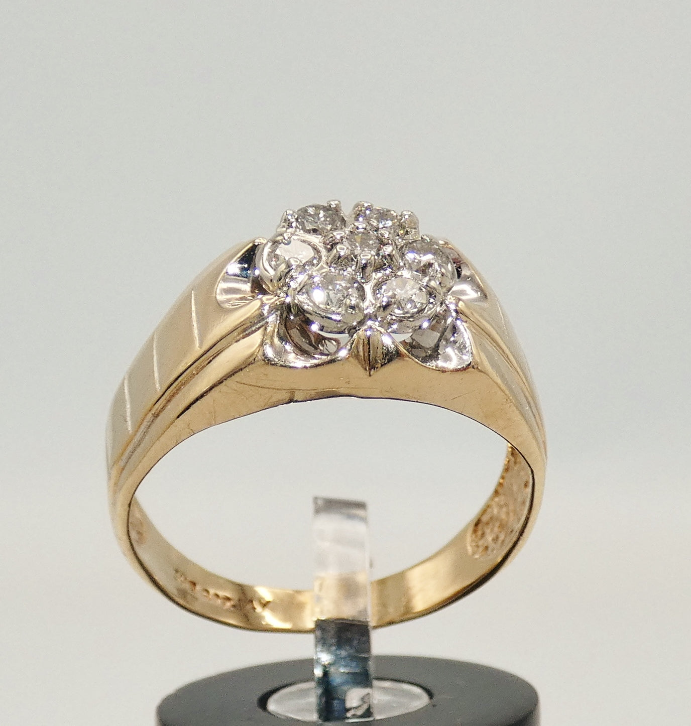 14K Gold Men's Ring with Diamonds