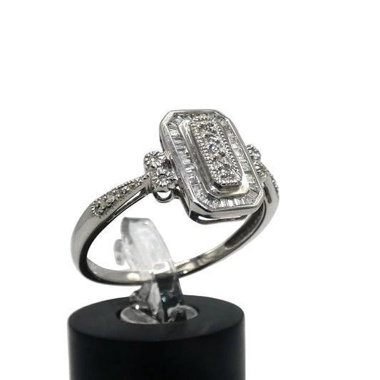 14K White Gold Diamond Ring
