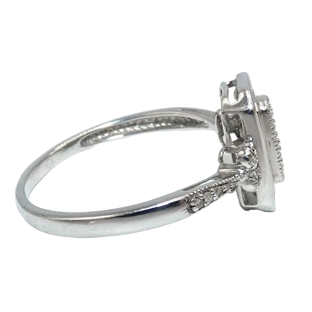 14K White Gold Diamond Ring