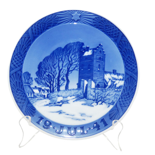 Royal Copenhagen Christmas Plate 1941