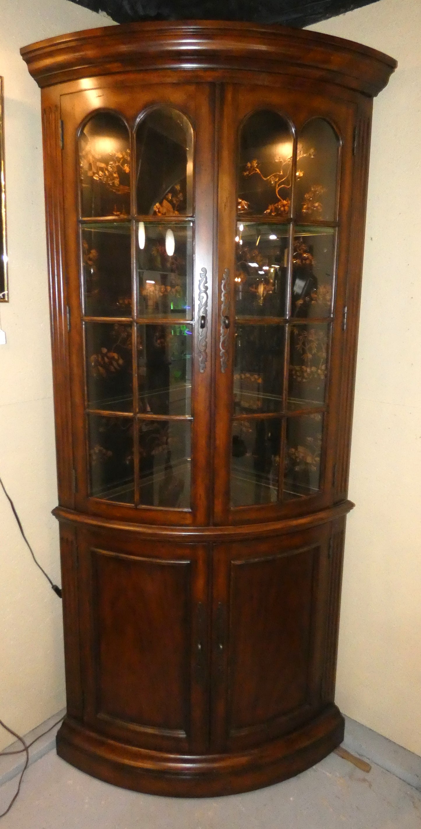 Thomasville Asian Inspired Corner Unit