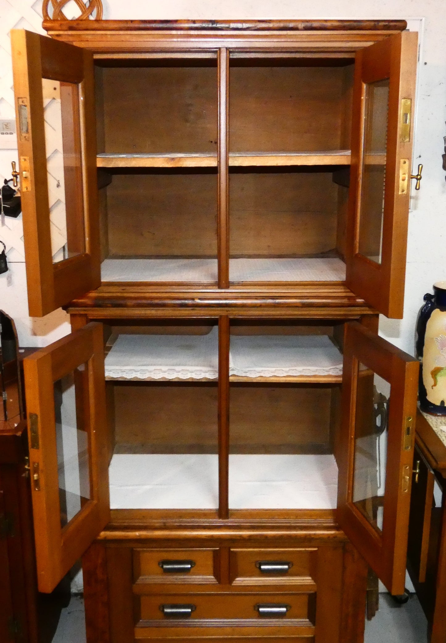 Cupboard with Upper Doors and Lower Drawers