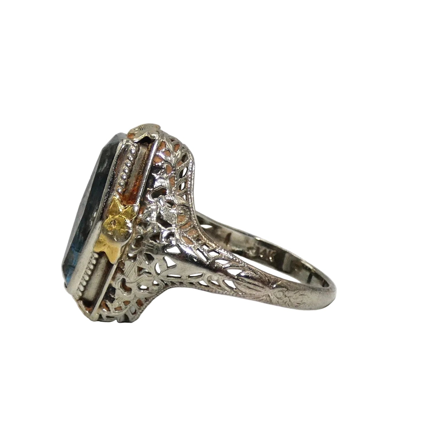 14K White & Yellow Gold Art Deco Aquamarine Ring