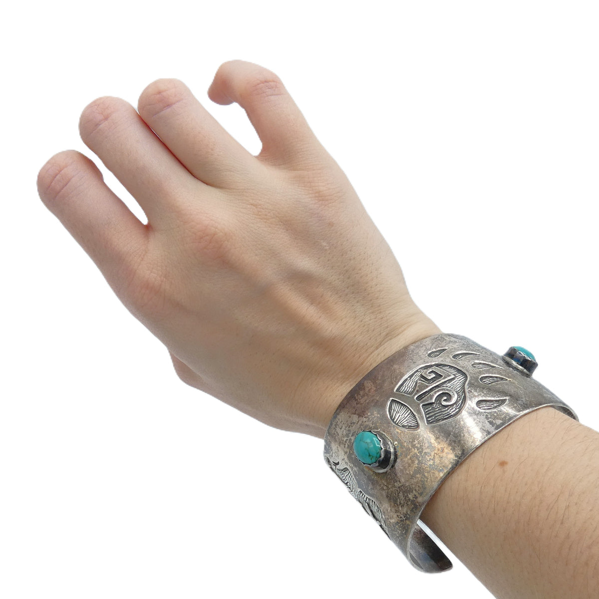 Vintage Geronimo Trading Post Sterling Silver Bear Paw Cuff Bracelet
