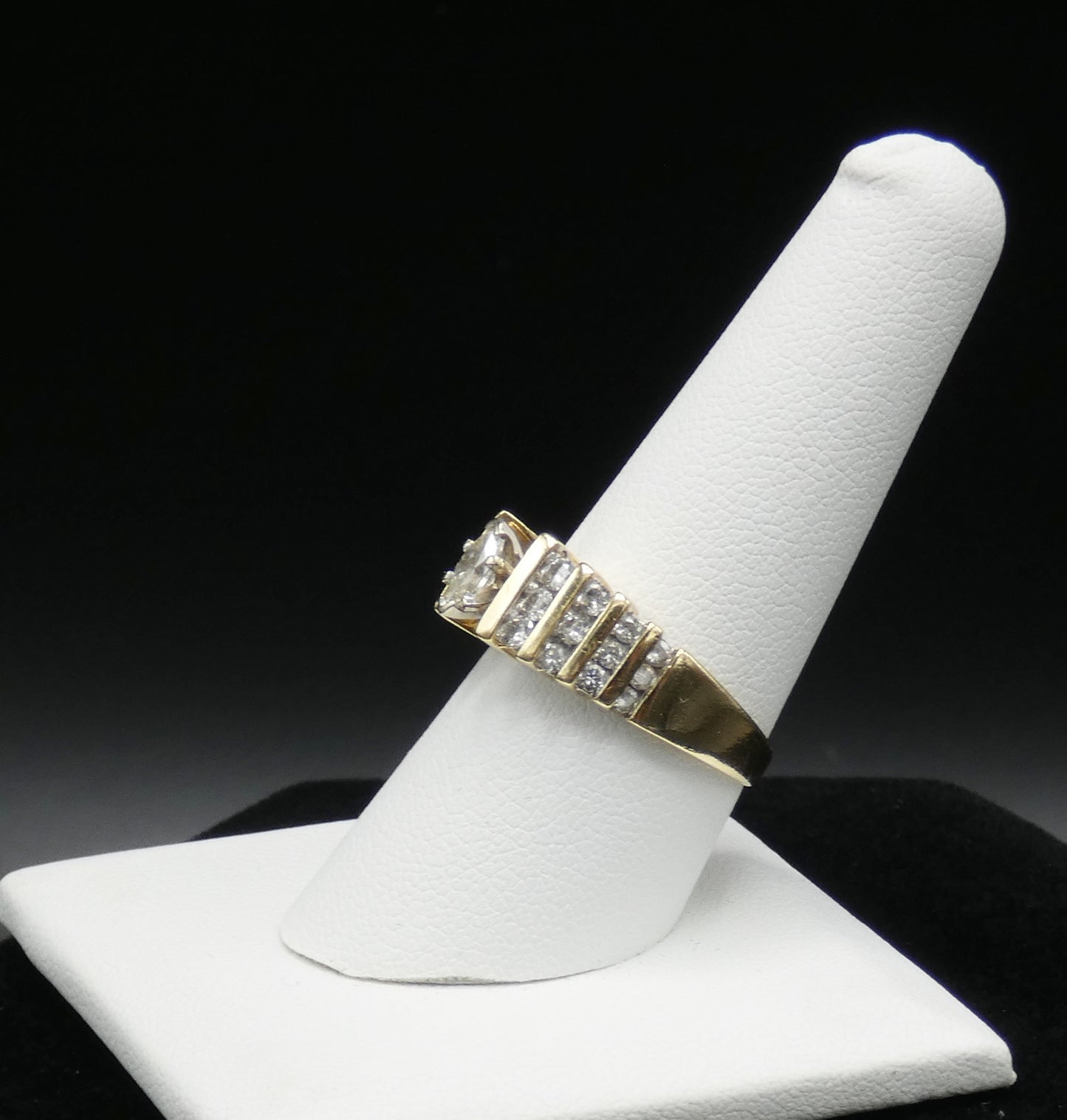 14k Gold Marquise Diamond Ring