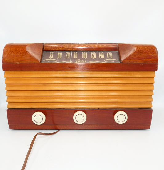 Delco Wood Radio